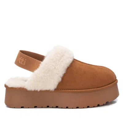 Xti Women's Winter Clogs In Brown