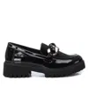Xti Women's Patent Leather Moccasins In Black In Black