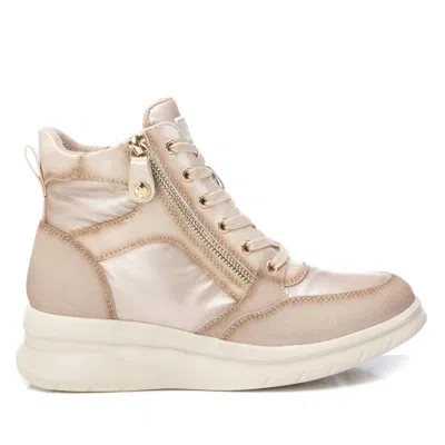 Xti Womens Sporty Booties In Beige