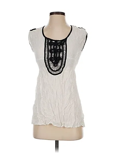 Pre-owned Xxi Sleeveless Blouse In White