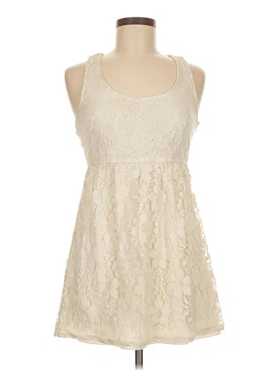 Pre-owned Xxi Sleeveless Top Ivory Halter Neckline Tops In White