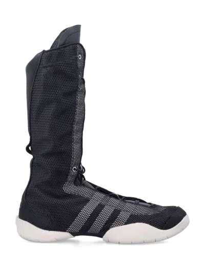 Y-3 Regu Boots In Black