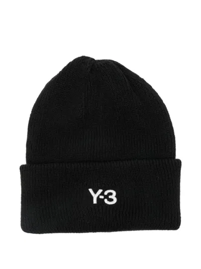 Y-3 MEN BLACK LOGO BEANIE HAT, ONESIZE LUXURY HATS FOR MEN DARVEYS