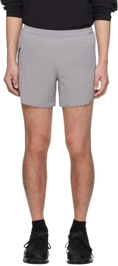 Y-3 Checked Running Shorts In Ch Solid Grey