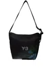 Y-3 Mesh Shoulder Bag In Schwarz