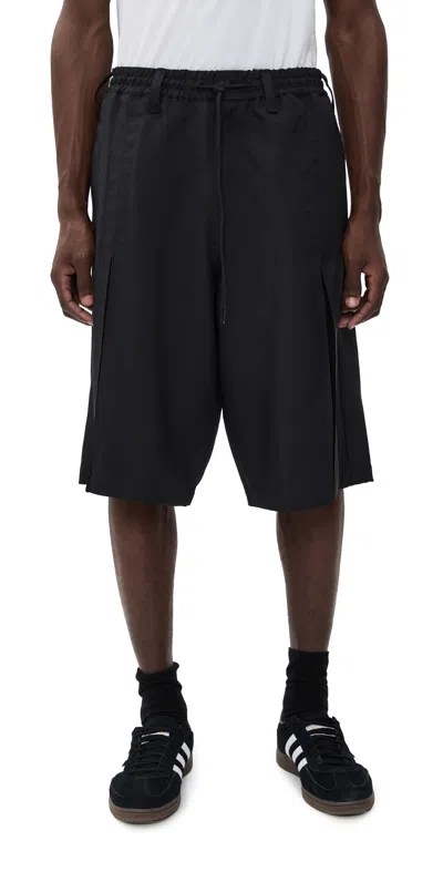 Y-3 Pleated Shorts 13.75 Black