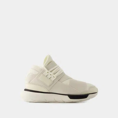 Y-3 Qasa Sneakers