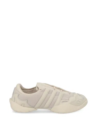 Y-3 Chalk Fabric And Leather Regu 2002 Sneakers In Neutral