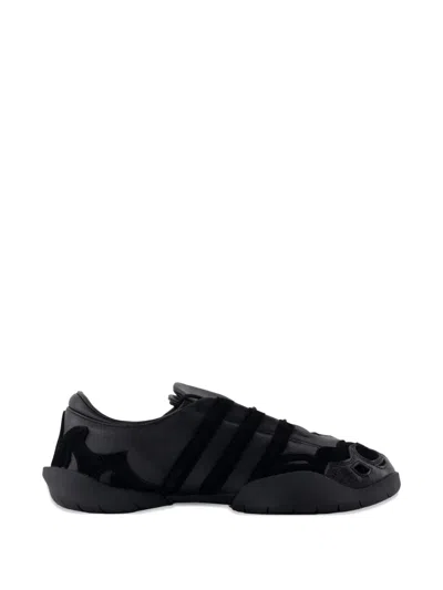 Y-3 Regu 3-stripes Sneakers In Animal Print