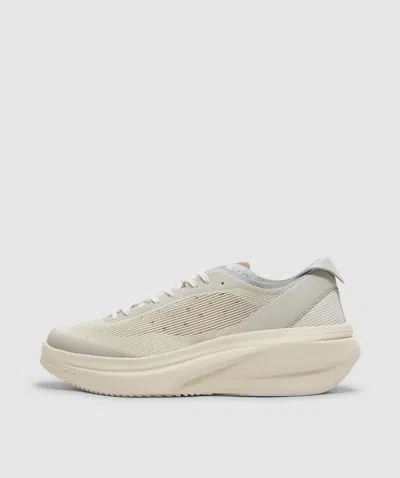 Y-3 Subaya Sneaker In Crewht/talc/crewht