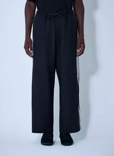 Y-3 U Wire Motif Pants In Black