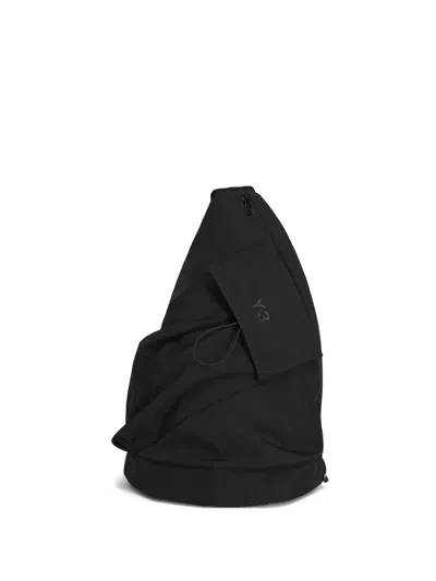 Y-3 Zip-fastening Shoulder Bag In Black