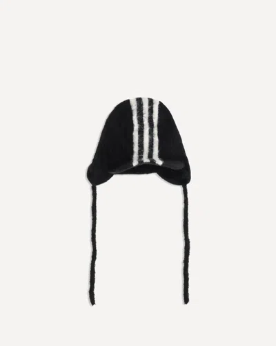 Y-3 Bonnet Stripes In Black