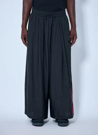 Y-3 Gradient 3-stripes Nylon Pants In Black