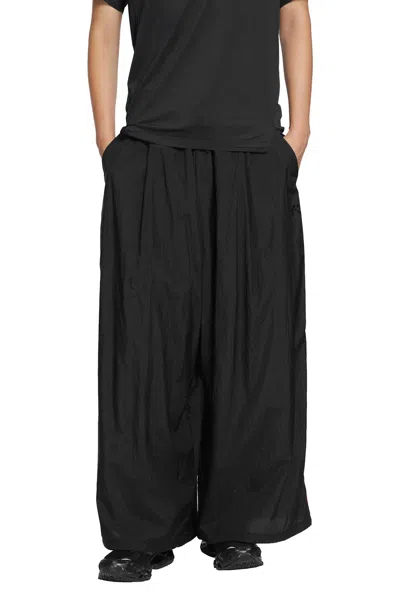 Y-3 Gradient 3-stripes Wide Track Bottoms In Black