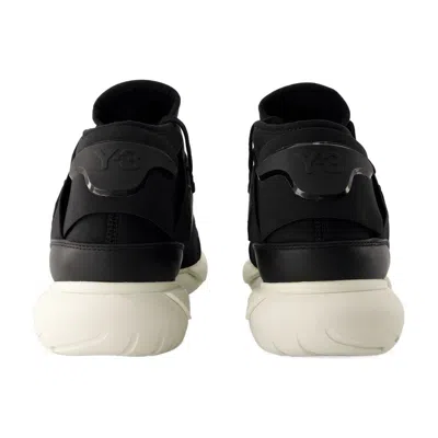 Y-3 Marathon Tr Sneaker In Black