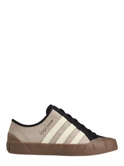 Y-3 Minimal Low-top Sneakers In Brown