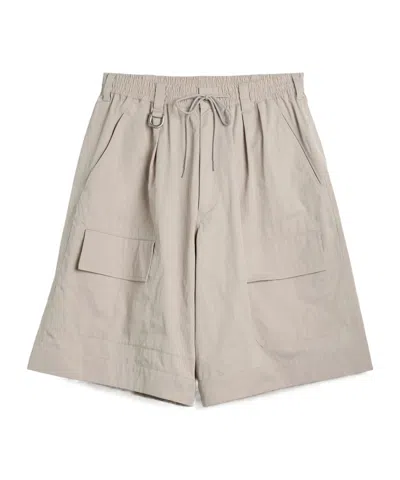 Y-3 Oversized Cargo Shorts In Neutral