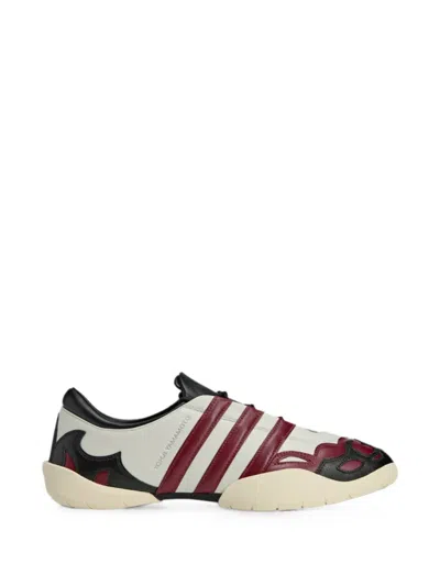 Y-3 Regu 2002 Sneakers In White
