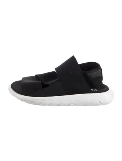 Pre-owned Y-3 Sandals In Black