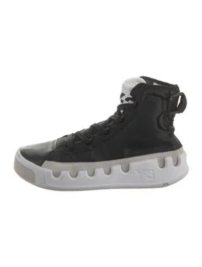 Pre-owned Y-3 Sneakers In Black/white