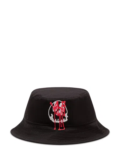 Y-3 Sophisticated Bucket Hat In Black