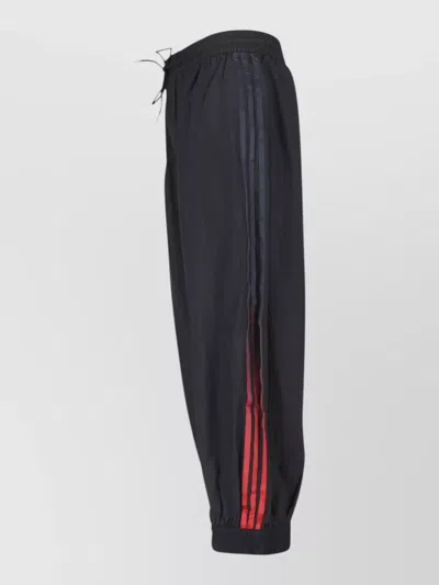 Y-3 Straight Shorts Back Pocket Side Stripes In Black