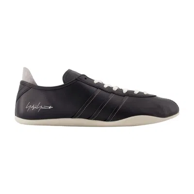 Y-3 Tokyo Sneaker In Black