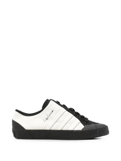 Y-3 Y 3 Nisi Lo Sneakers In White