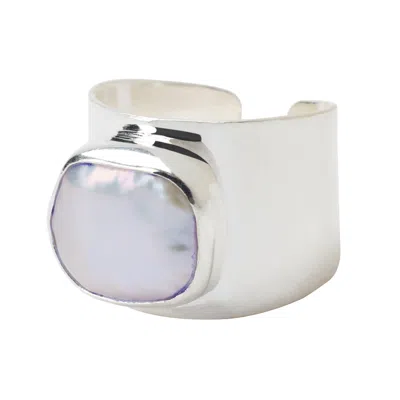 Yaa Yaa London Women's Neutrals / Silver Sterling Silver Irregular Pearl Adjustable Ring