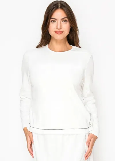 Yal New York White Contrast-stitch Top