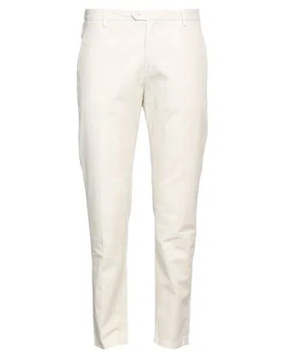 Yan Simmon Man Pants Cream Size 40 Cotton, Linen, Elastane In White