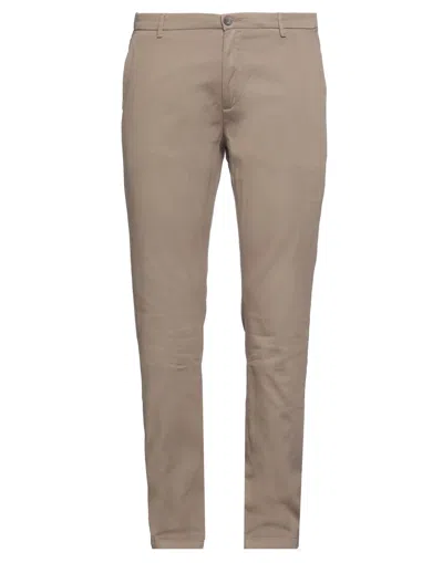 Yan Simmon Pants In Beige