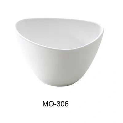 Yanco Moderne 18 Oz. Triangle Melamine Salad Bowl In White