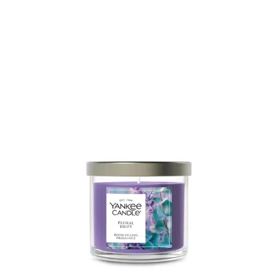 Yankee Candle Floral Drift Small Tumbler Candle, 4.3 oz In Purple