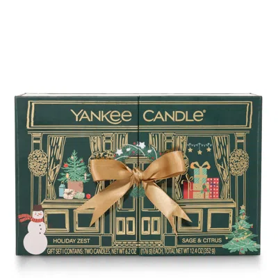Yankee Candle Fluted Candle Duo In Green Gift Set, 6.2 oz Each (2 Candles)