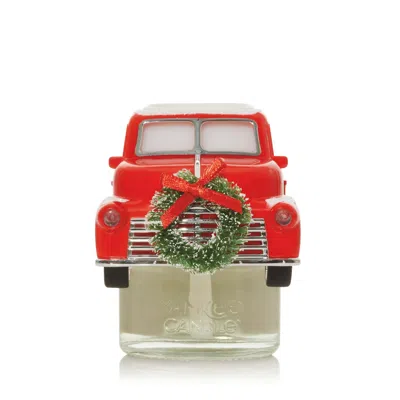 Yankee Candle Holiday Truck Scentplug Diffuser W/ Light Scentplug Diffuser With Light, 0.625 Fl oz In Multi