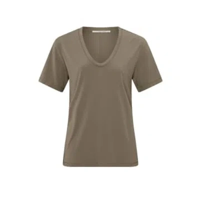Yaya T-shirt With Rounded V-neck And Short Sleeves | Shitake Brown
