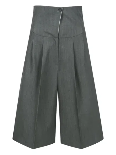 Ych Pleated-details Shorts In Gray