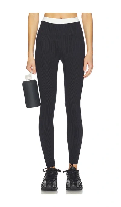 Year Of Ours Ribbed Layered Legging In Black