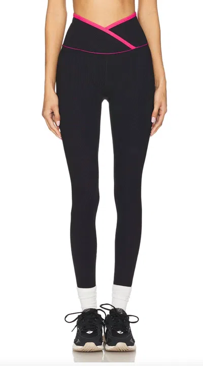 YEAR OF OURS RIBBED TWO TONE VERONICA LEGGING IN BLACK/MAGENTA