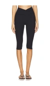 Year Of Ours Ribbed Veronica Capri Legging In Black