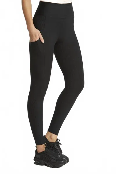 Year Of Ours Walker Legging In Black