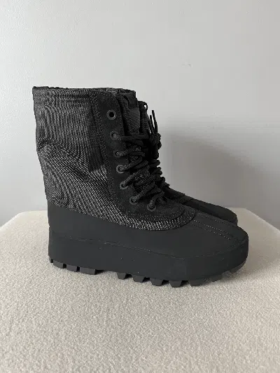 Pre-owned Yeezy 950 Boots Pirate Black