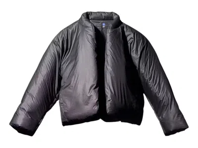 Pre-owned Yeezy Men's  Gap Engineered By Balenciaga Round Puffer Jacket In Black