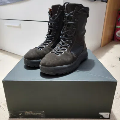Pre-owned Yeezy Season 3 Military Boot In Onyx Shade