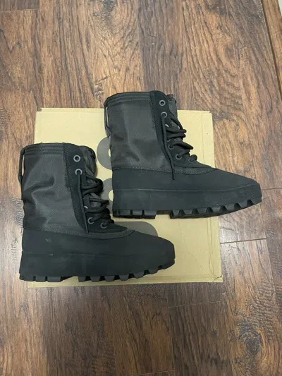 Pre-owned Yeezy Season Yeezy 950 Pirate Black 2023 Shoes