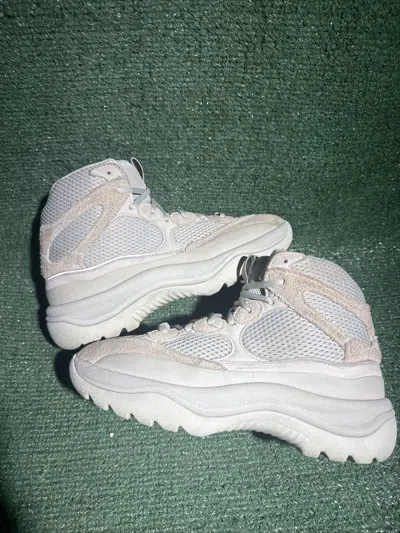 Pre-owned Yeezy Size 9 - Adidas  Desert Boot Salt - Fv5677 In Gray