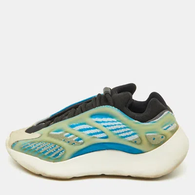 Pre-owned Yeezy X Adidas Blue/white Mesh And Rubber Boost 700 V3 Arzareth Sneakers Size 38