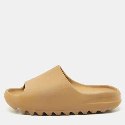 Pre-owned Yeezy X Adidas Brown Rubber Ochre Slides Size 42